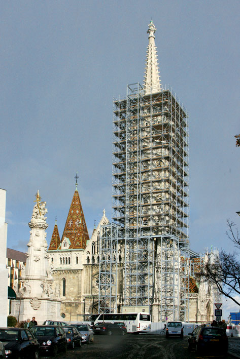 Mátyás templom állványozása